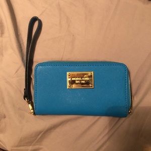 Michael Kors wristlet